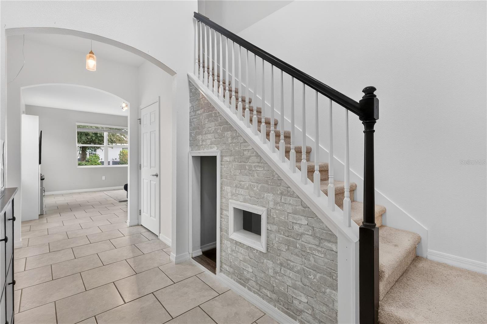 OAKTREE POINTE VILLAS - Residential