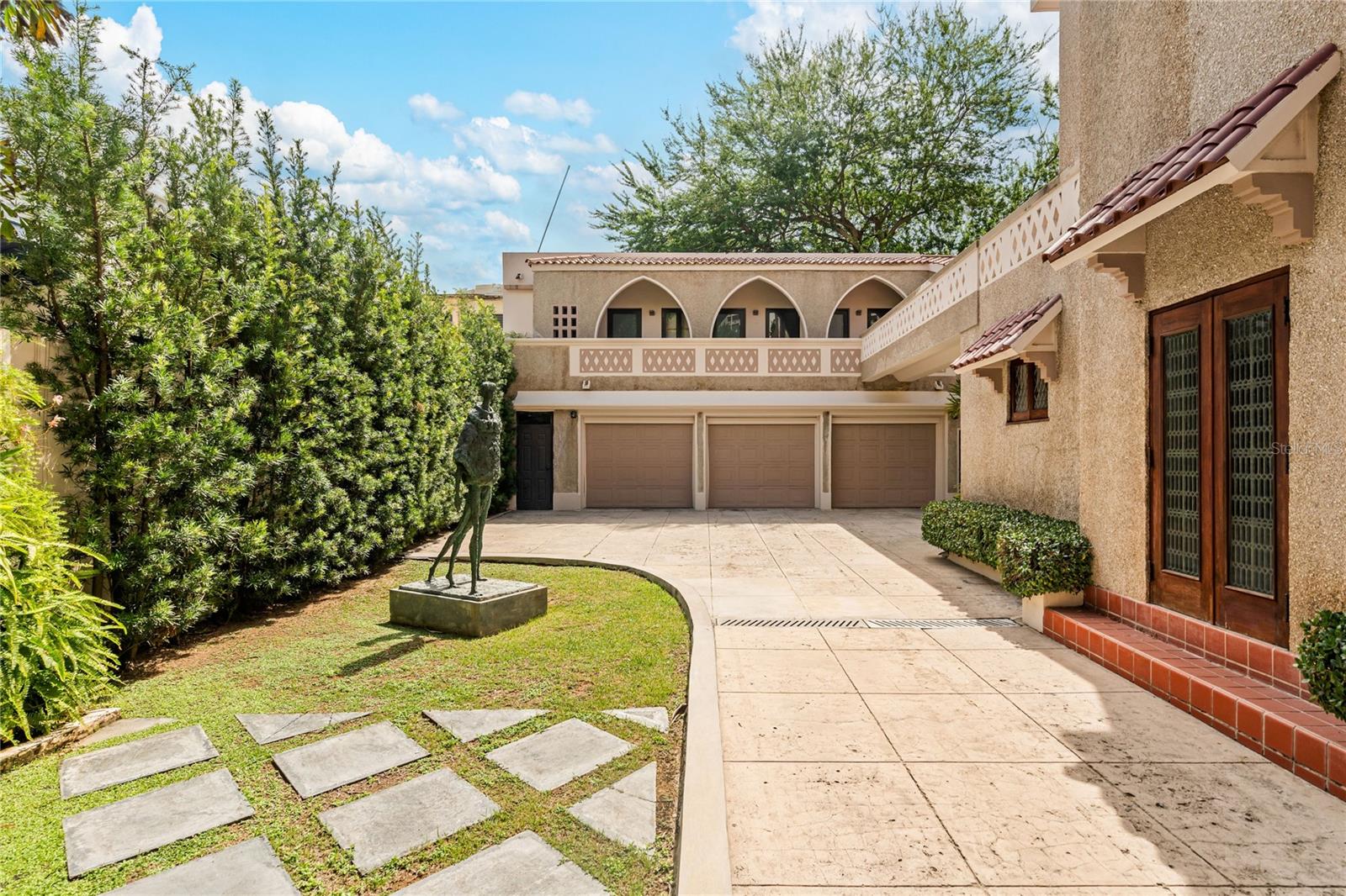 CONDADO - Residential