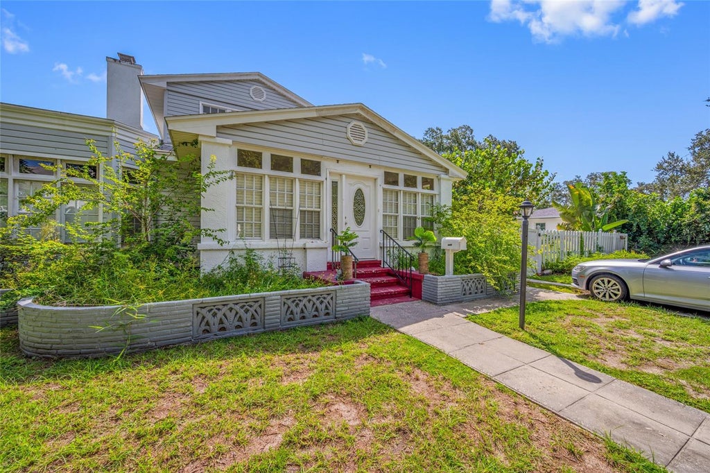 Photo of 1225 11th Street N, St Petersburg, FL 33705 (MLS # TB8549833)