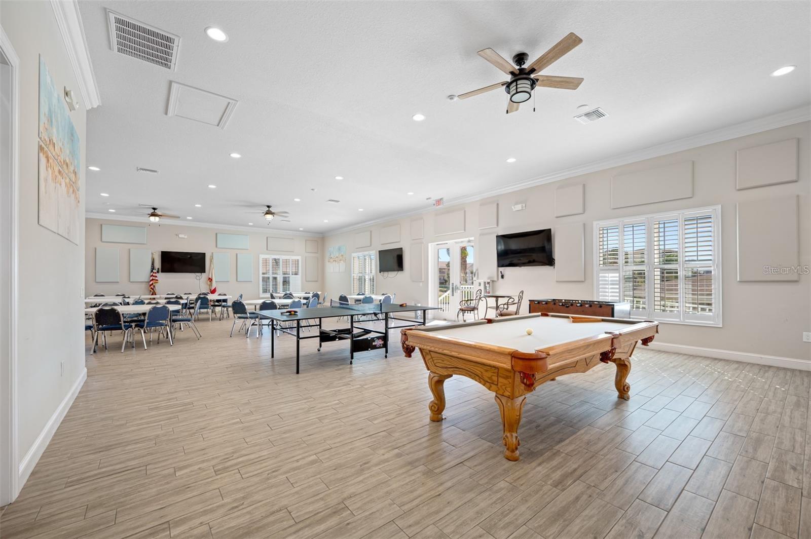 SAND PEBBLE POINTE CONDO - Residential