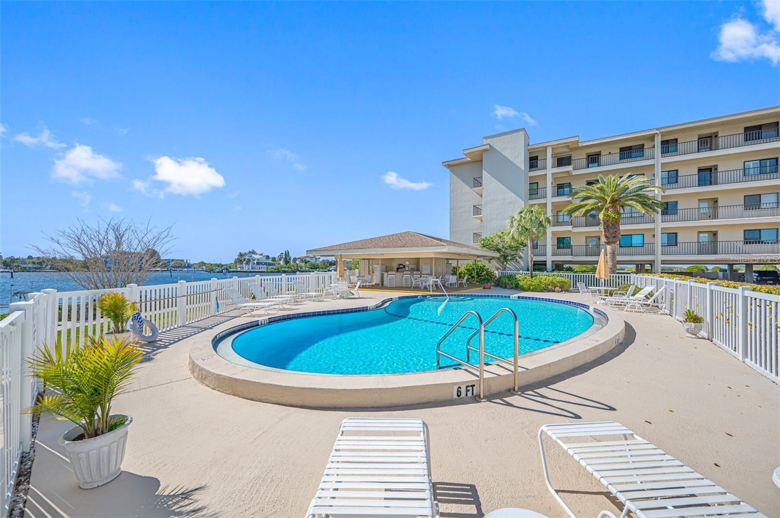 SAND PEBBLE POINTE CONDO - Residential