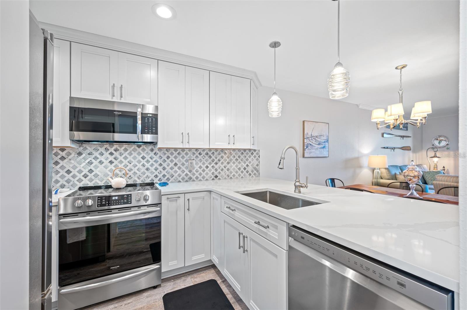 SAND PEBBLE POINTE CONDO - Residential
