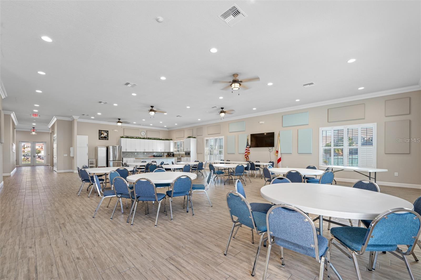 SAND PEBBLE POINTE CONDO - Residential