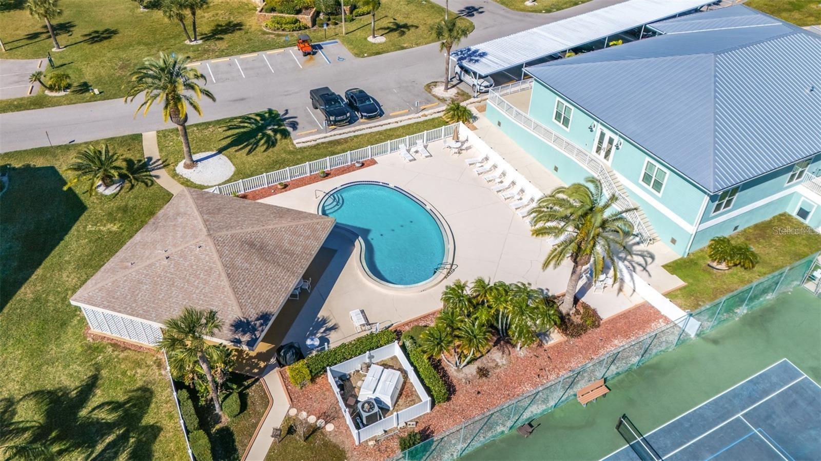 SAND PEBBLE POINTE CONDO - Residential