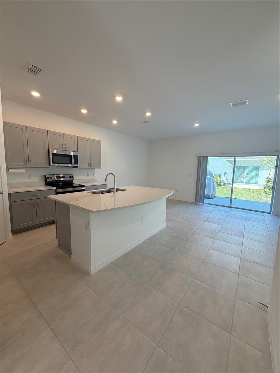 BELLA VITA PH 3 - Residential Lease