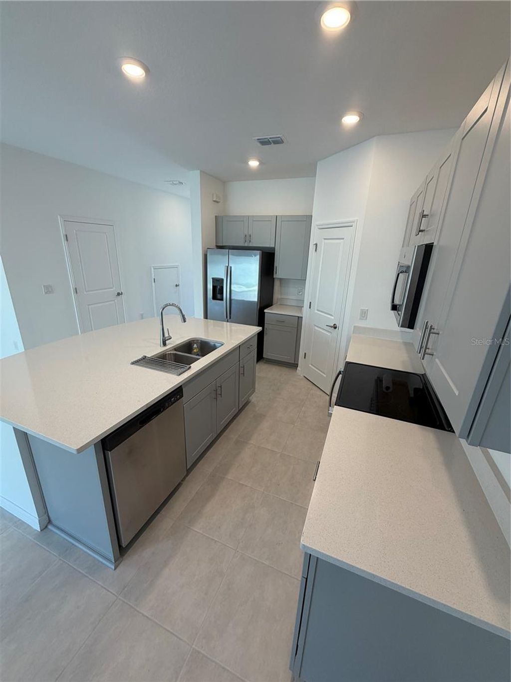 Photo of 2914 Canary Avenue, Davenport, FL 33837 (MLS # O6374649)