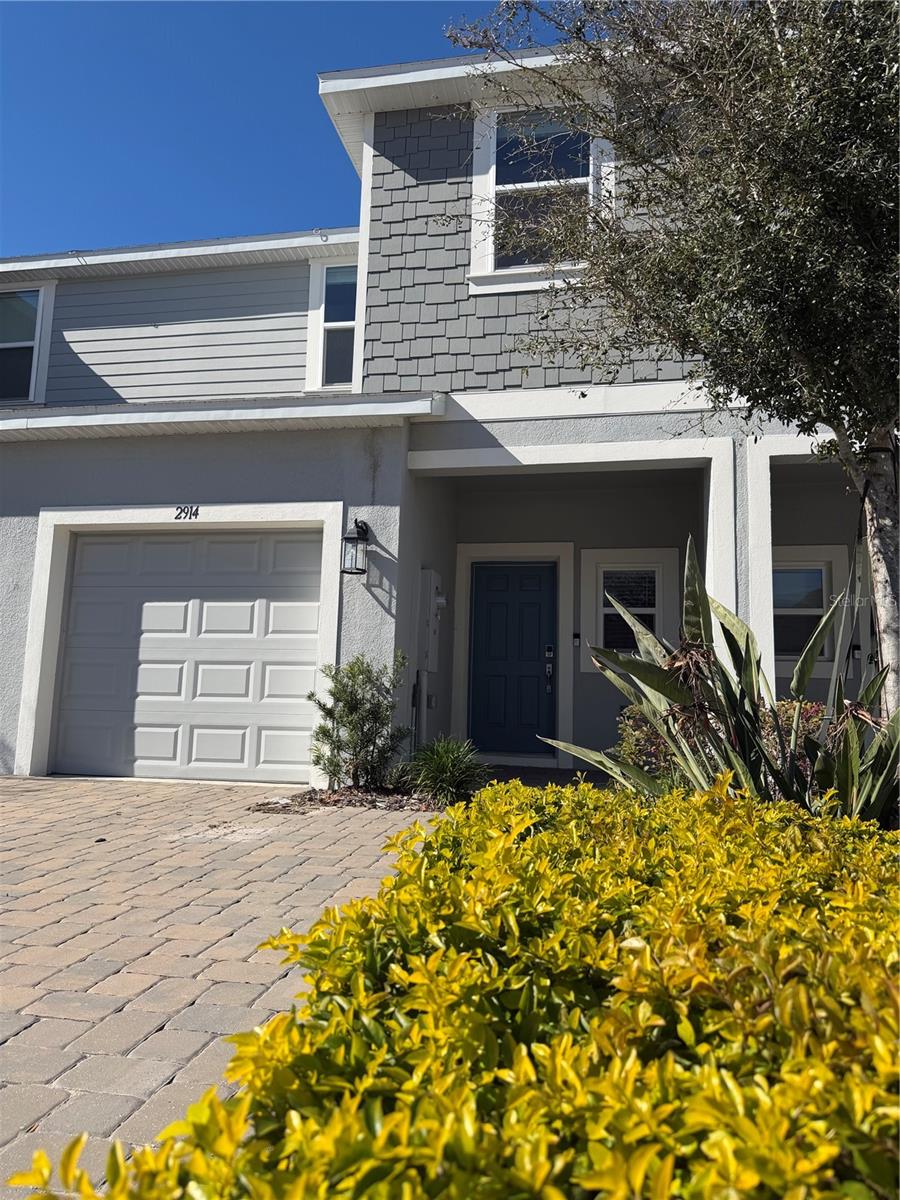 BELLA VITA PH 3 - Residential Lease