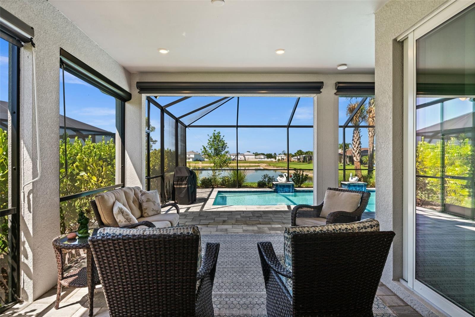 NORTHRIDGE - Residential