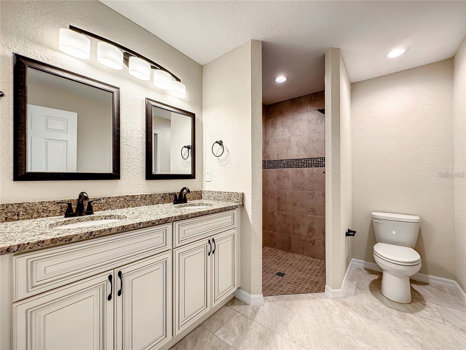 MARION OAKS UN 05 - Residential