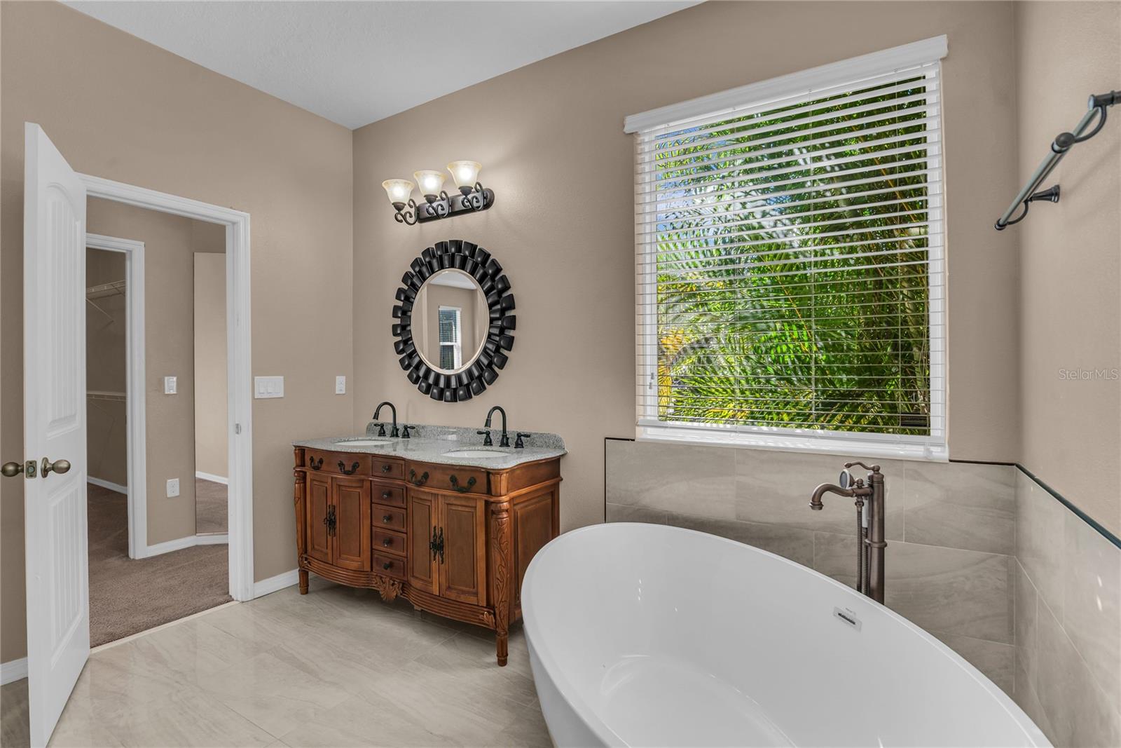 CHANDLER ESTATES - Residential