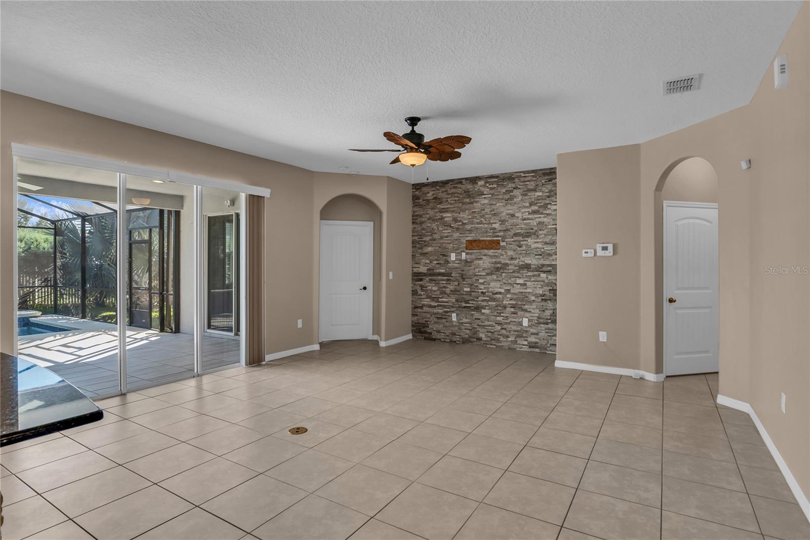 CHANDLER ESTATES - Residential