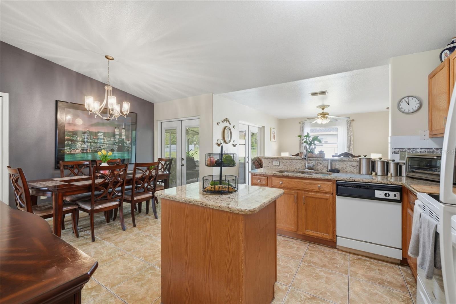 1029 DUDLEY DRIVE