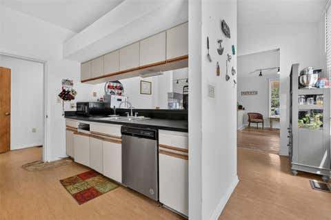 Tiny photo for 112 W Mcclendon Street, Lady Lake, FL 32159 (MLS # G5114301)