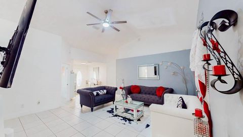 Tiny photo for 13850 SW 71st Lane, Ocala, FL 34481 (MLS # OM710339)