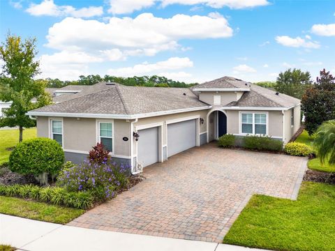Photo of 1208 Eggleston Dr, Deland, FL 32724 (MLS # O6347572)