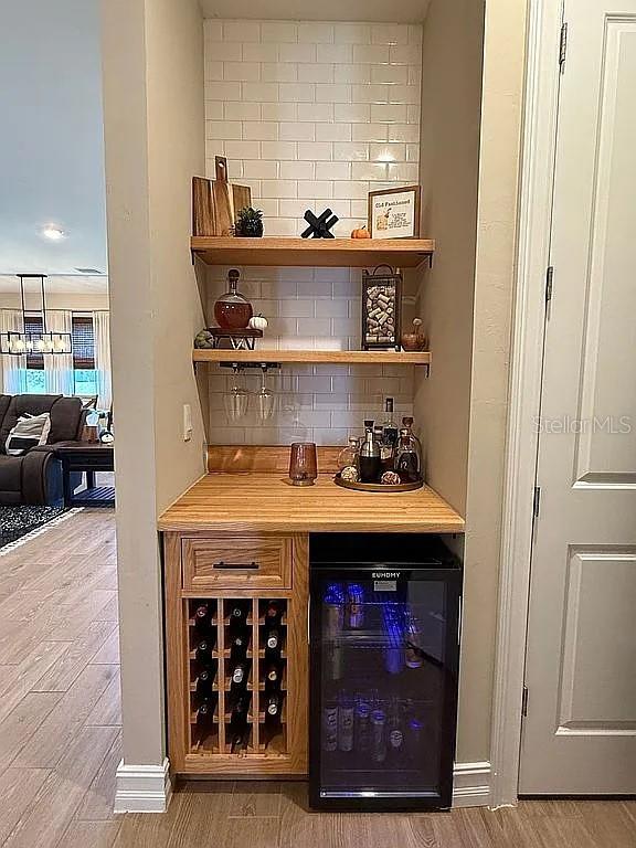 COVE AT WEST PORT - Residential