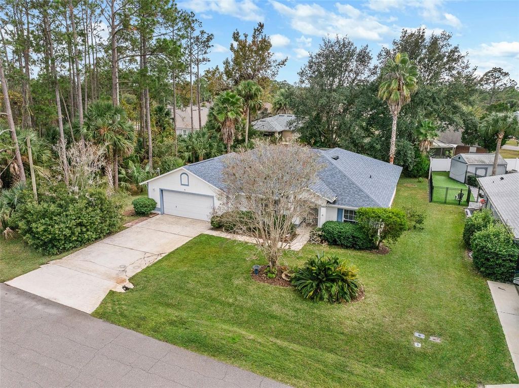 Photo of 4 Pine Branch Place, Palm Coast, FL 32164 (MLS # FC314676)
