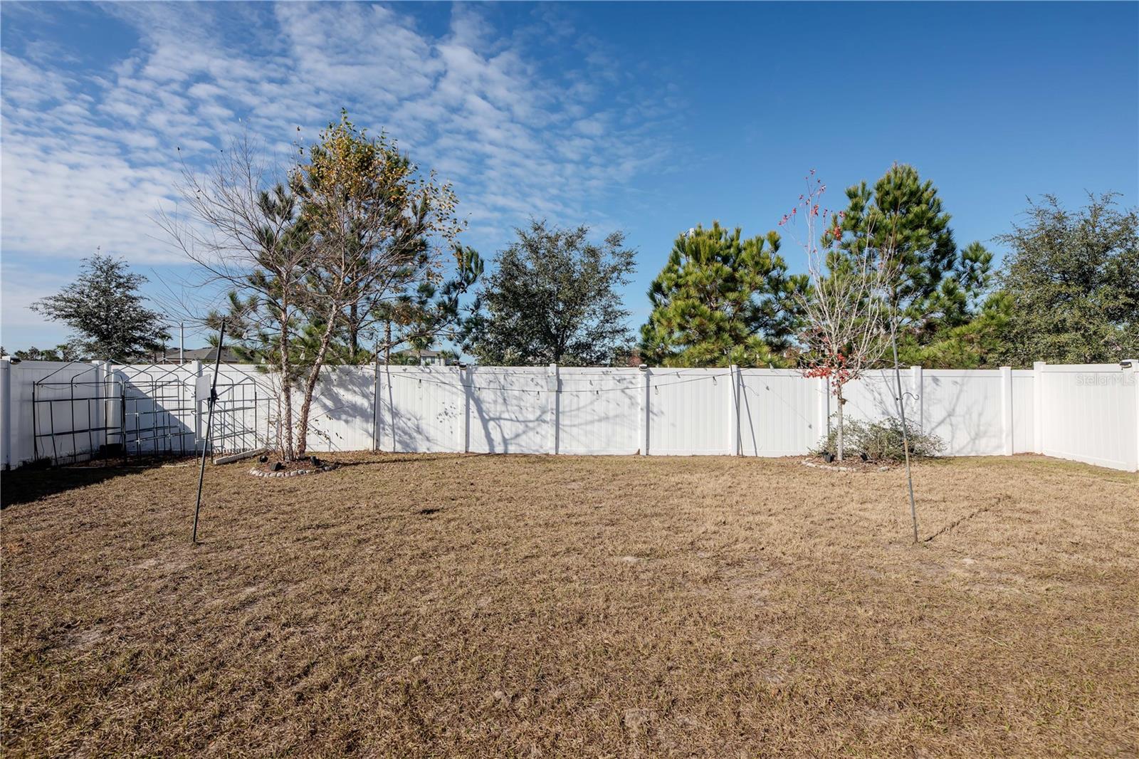 BARRINGTON/STERLING HILL UN 2 - Residential