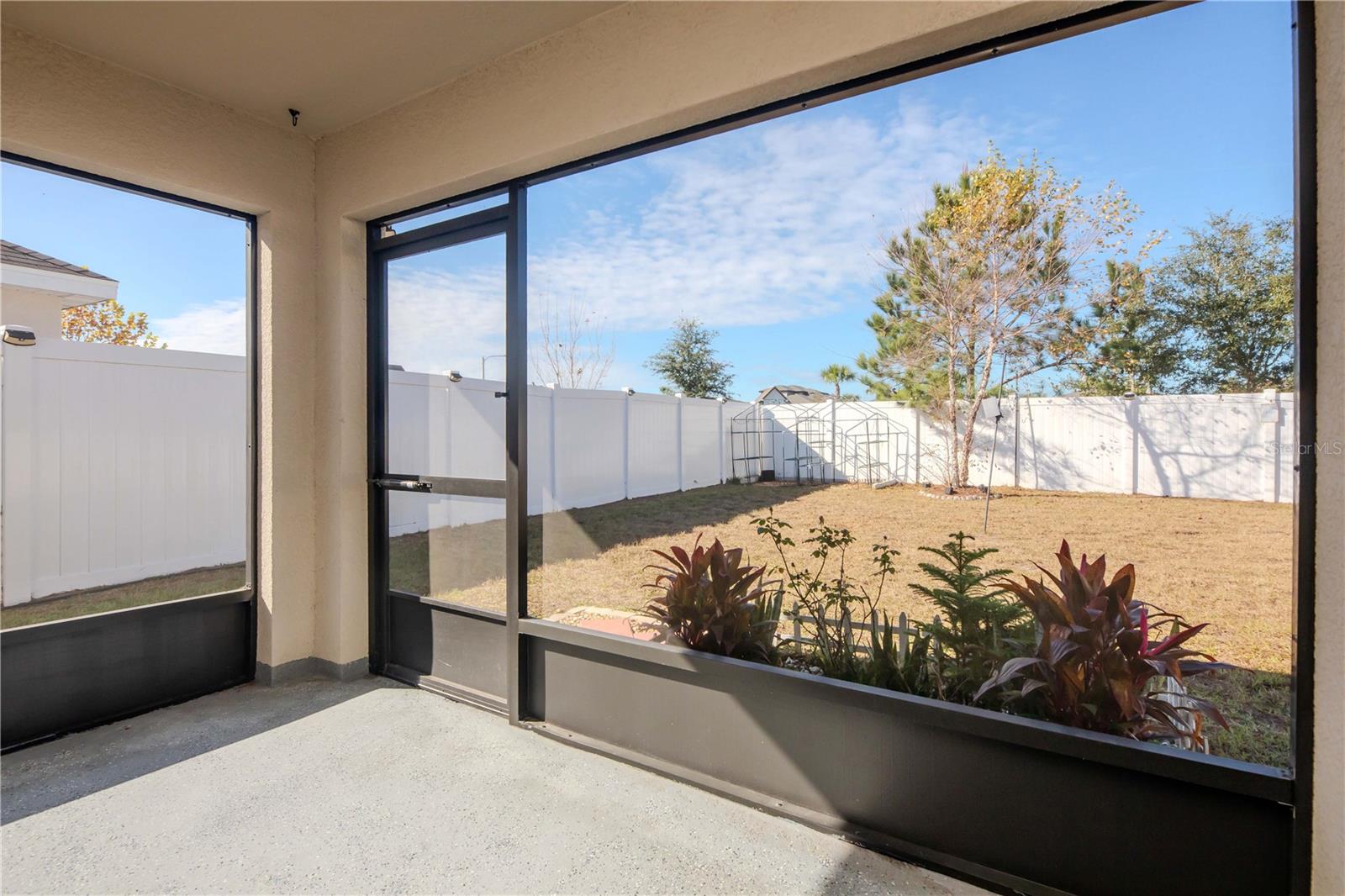 BARRINGTON/STERLING HILL UN 2 - Residential