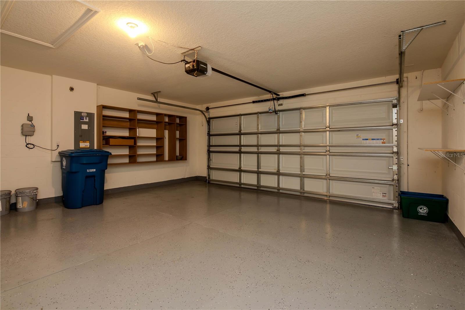 BARRINGTON/STERLING HILL UN 2 - Residential