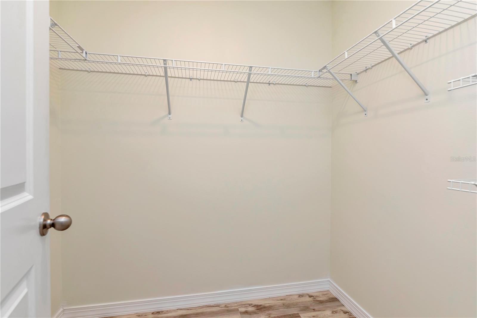 BARRINGTON/STERLING HILL UN 2 - Residential