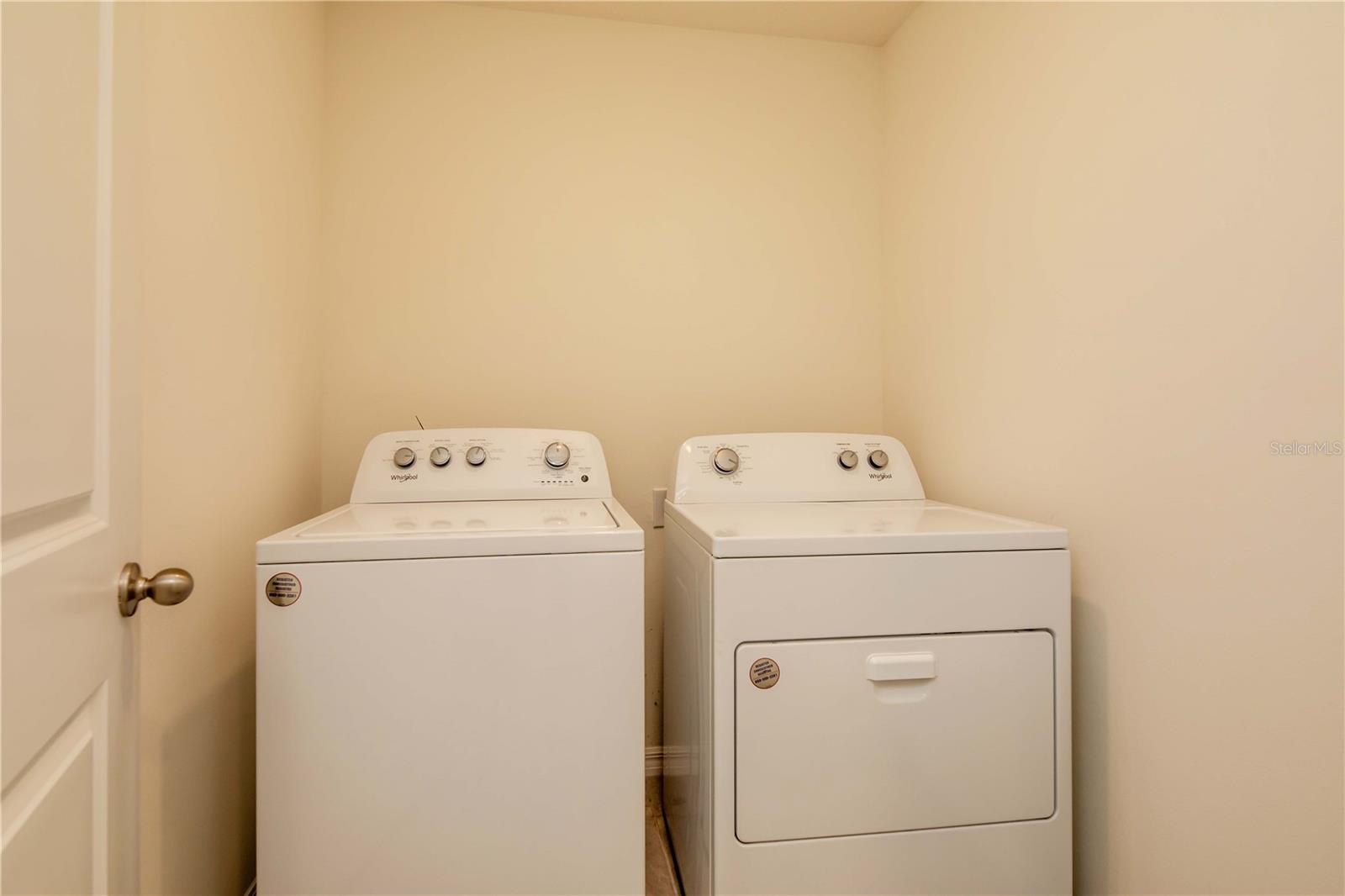 BARRINGTON/STERLING HILL UN 2 - Residential