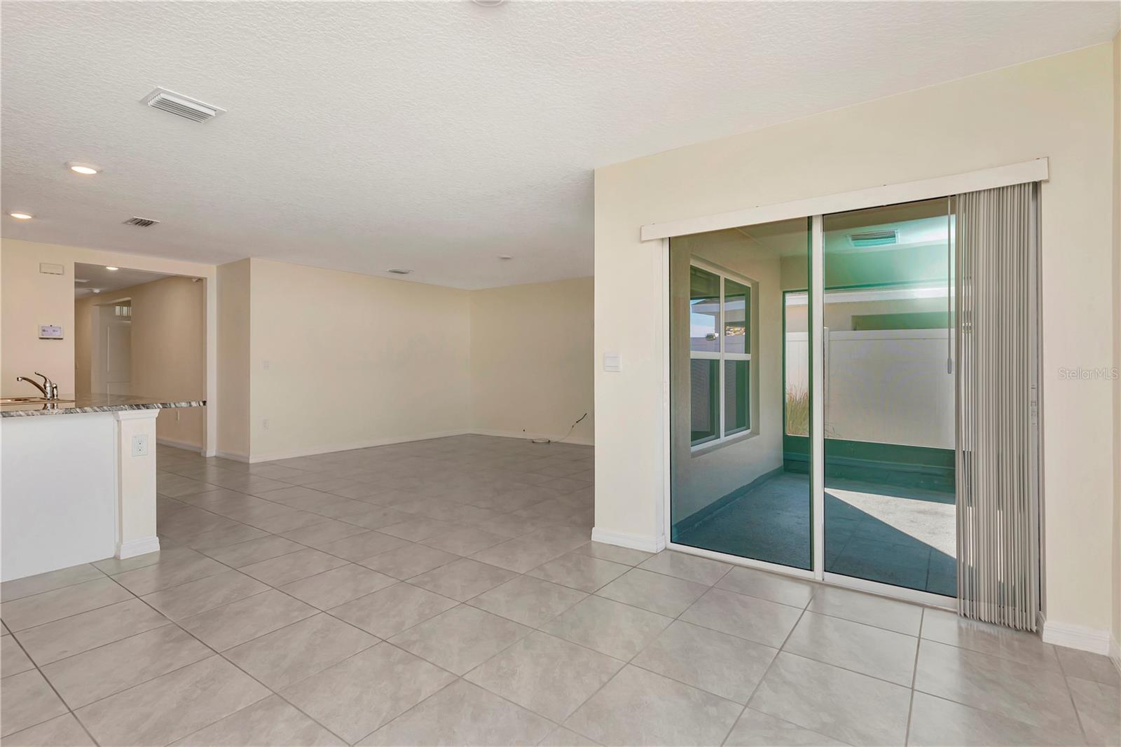 BARRINGTON/STERLING HILL UN 2 - Residential