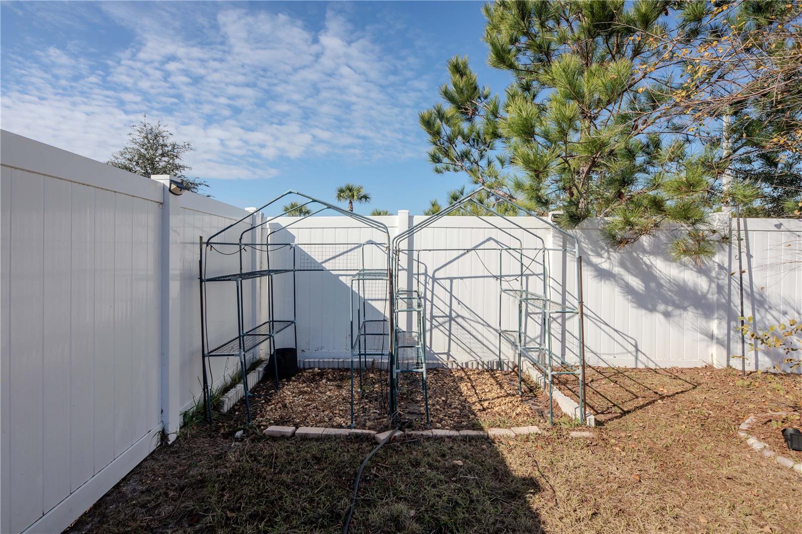 BARRINGTON/STERLING HILL UN 2 - Residential