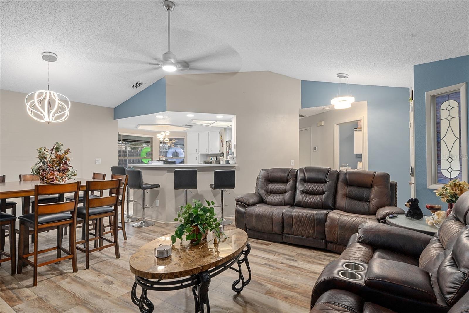 SPRING HILL - Residential