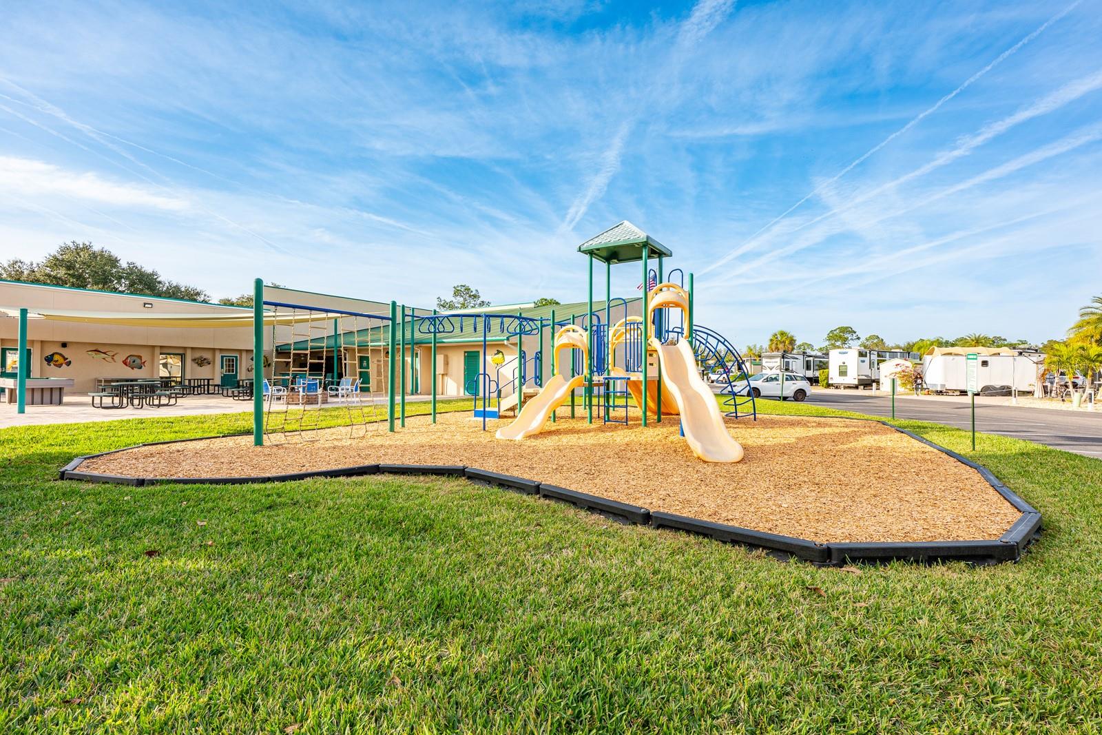 ELITE RESORTS AT CITRUS VALLEY CONDO UNIT 19 - Land