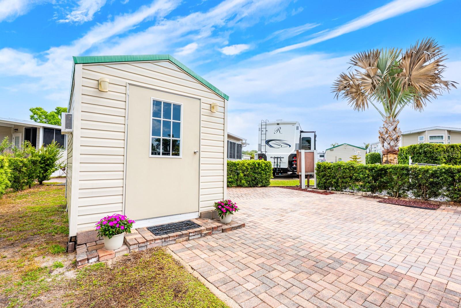 ELITE RESORTS AT CITRUS VALLEY CONDO UNIT 19 - Land