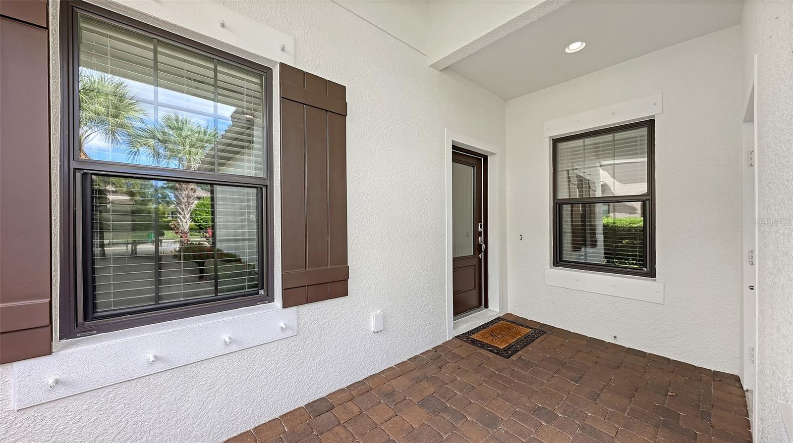 6423 POSITANO COURT, SARASOTA, FL, 34243 4 6423 POSITANO COURT