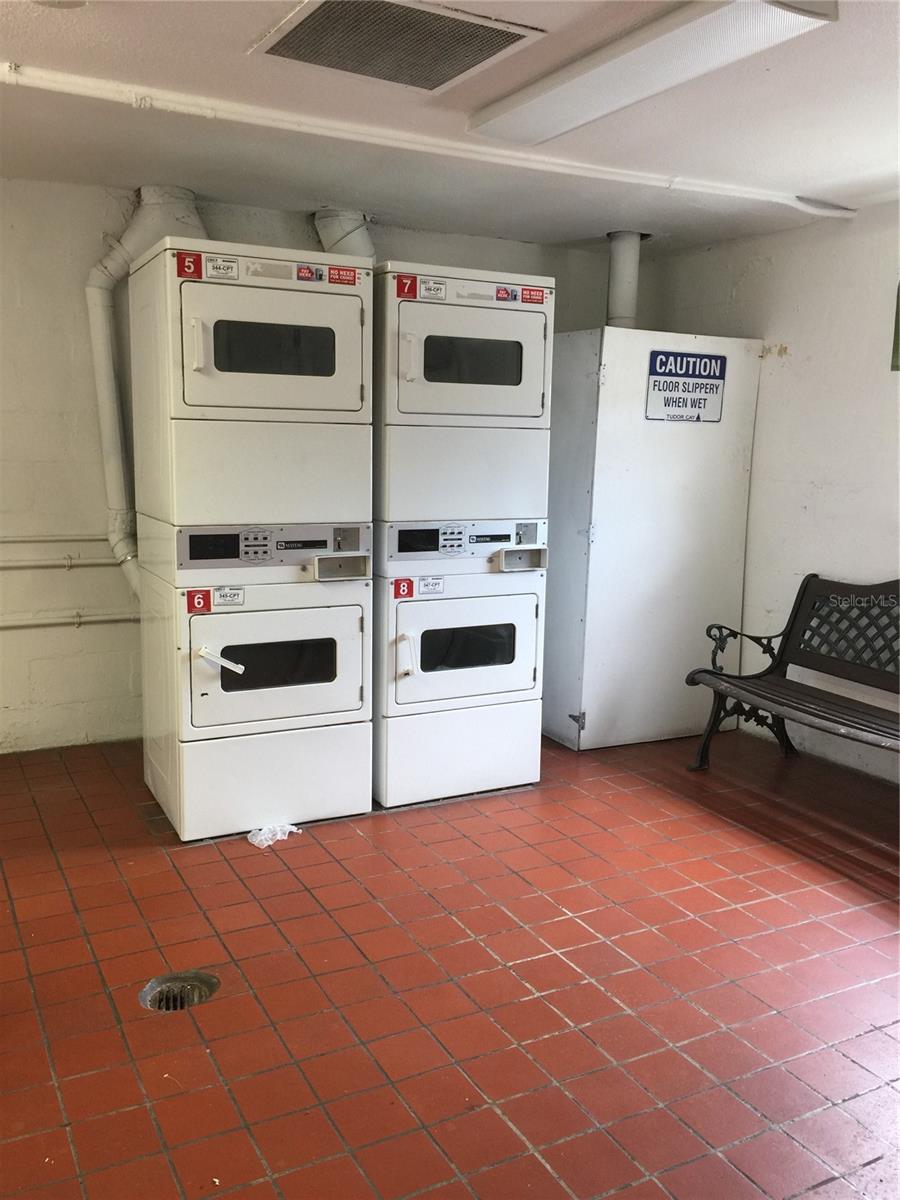 9119 TUDOR DRIVE E102