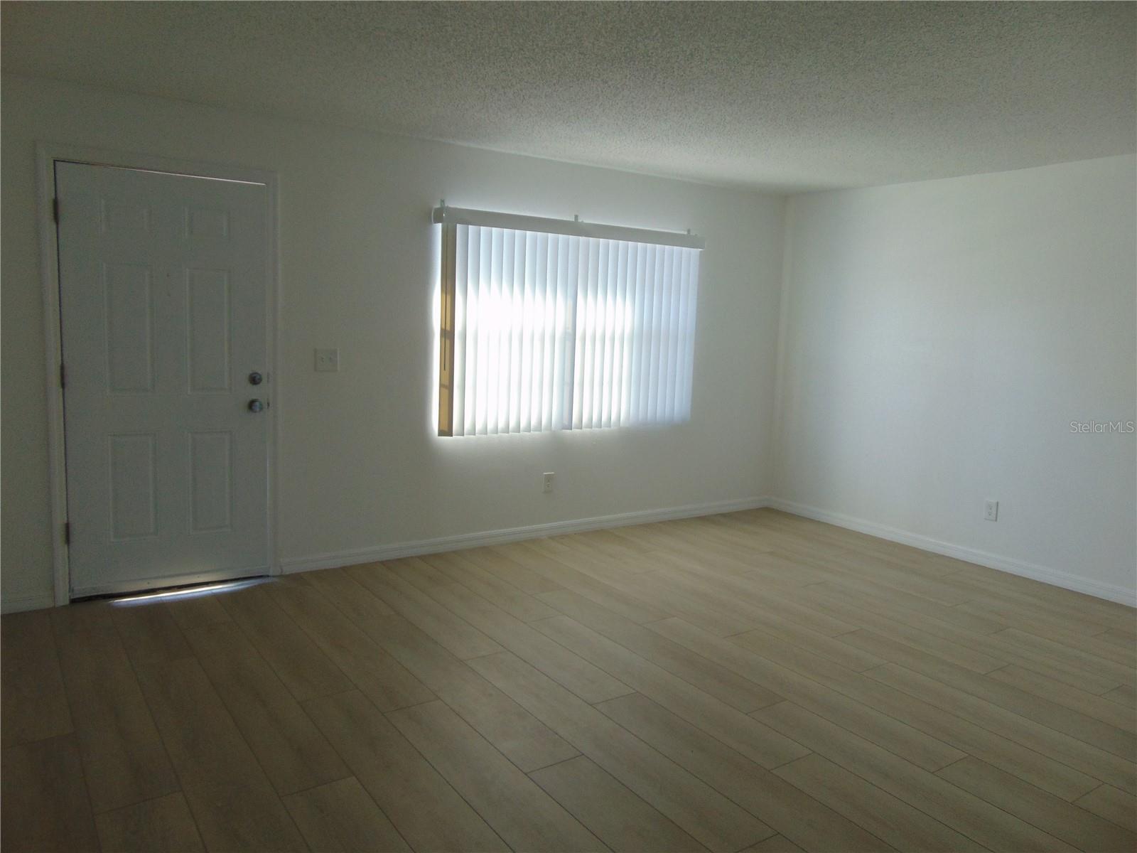 9119 TUDOR DRIVE E102