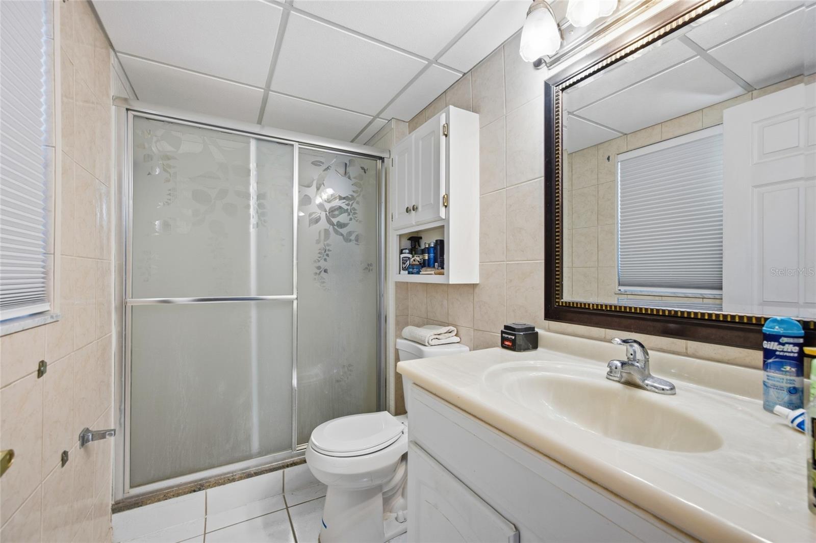 IMPERIAL PARK CO-OP BLDG - Residential