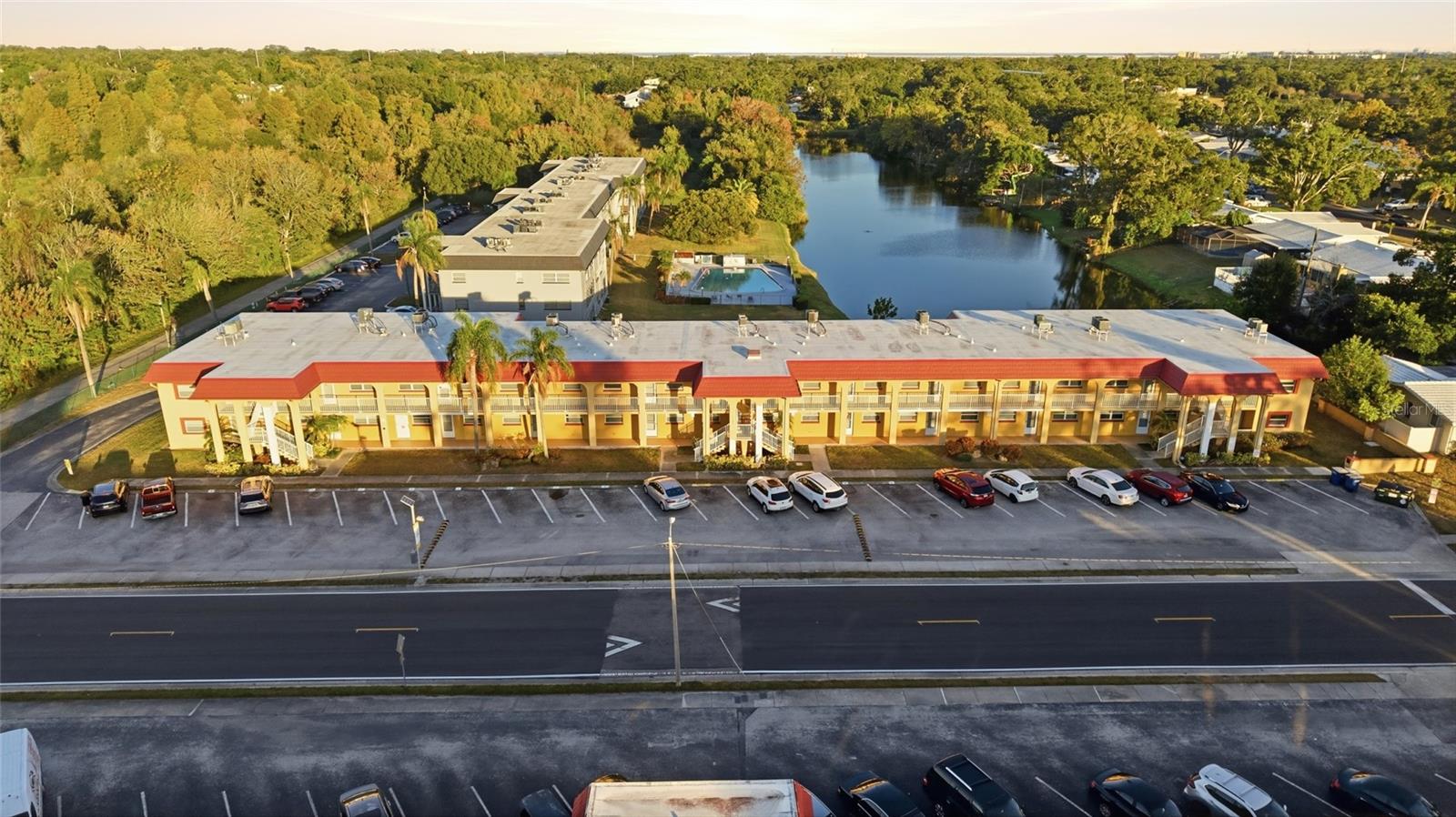 IMPERIAL PARK CO-OP BLDG - Residential