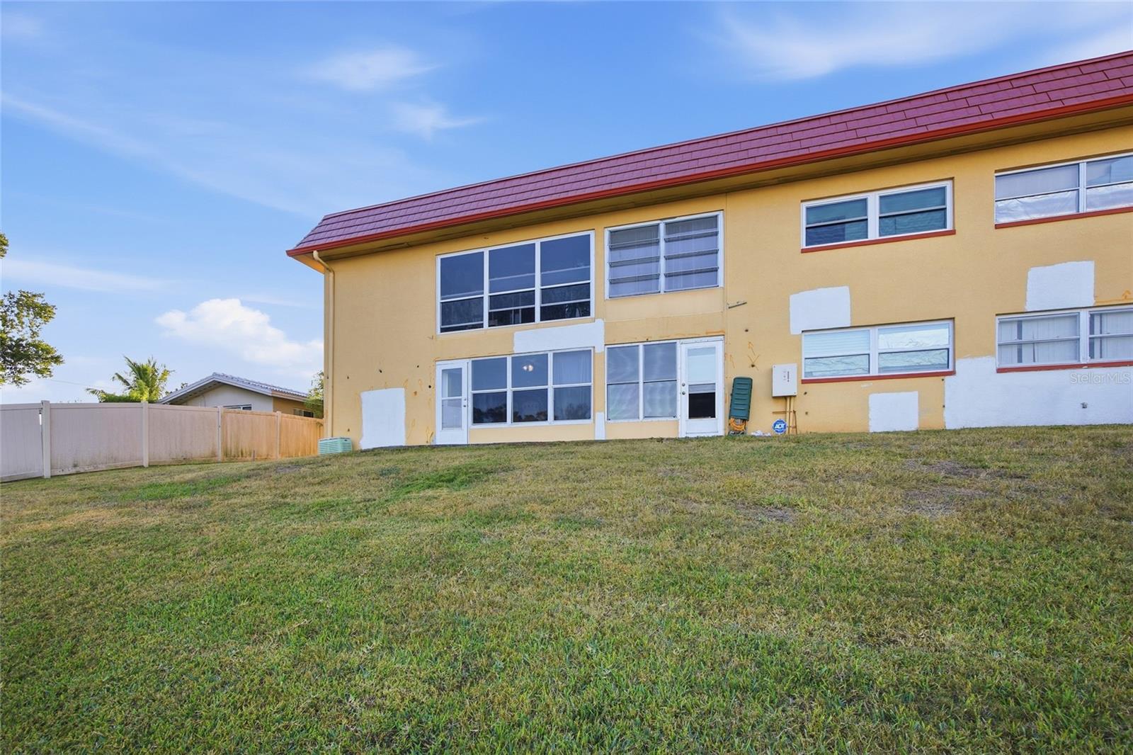 IMPERIAL PARK CO-OP BLDG - Residential