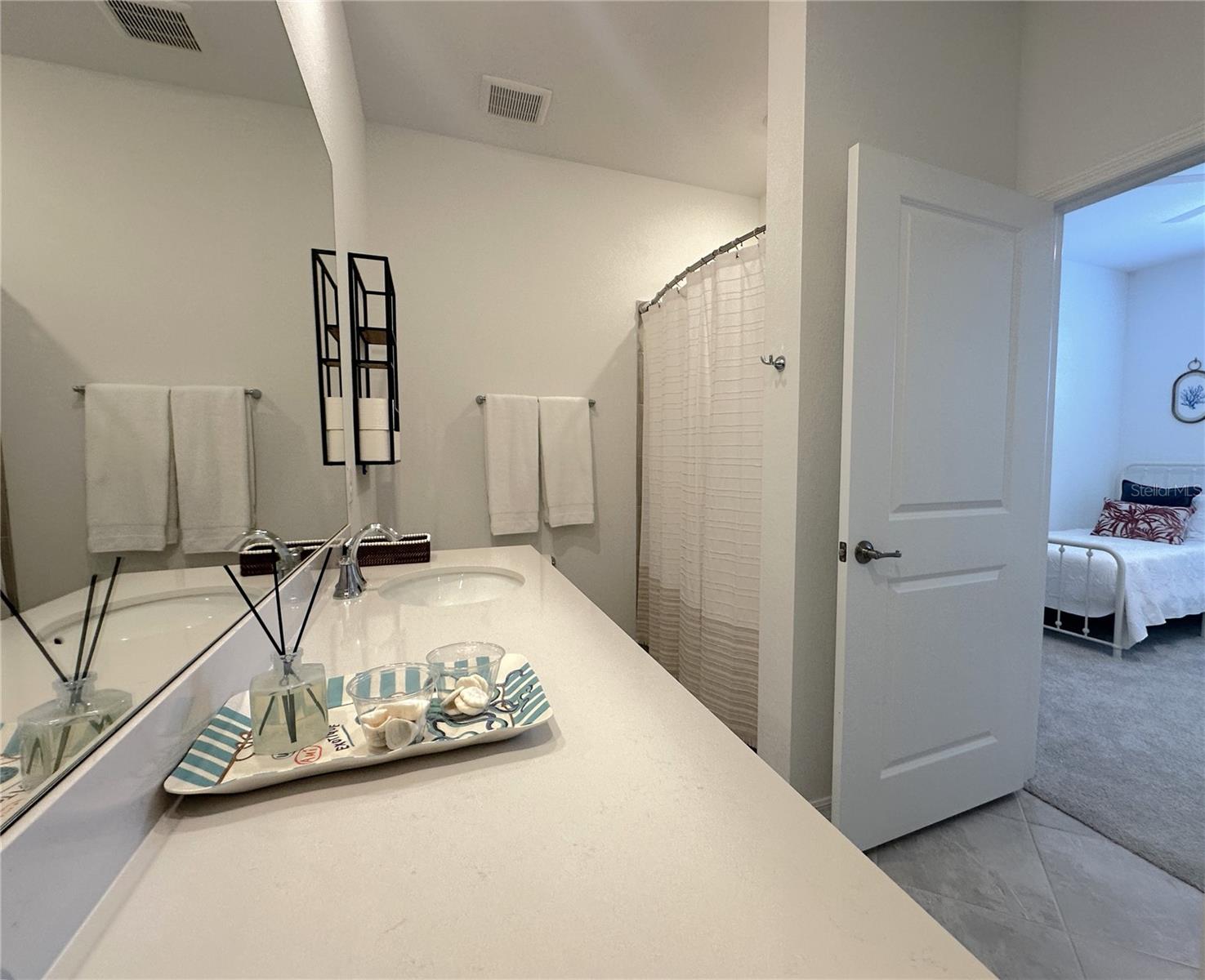 HERITAGE LANDING GOLF & COUNTRY CLUB - Residential Lease