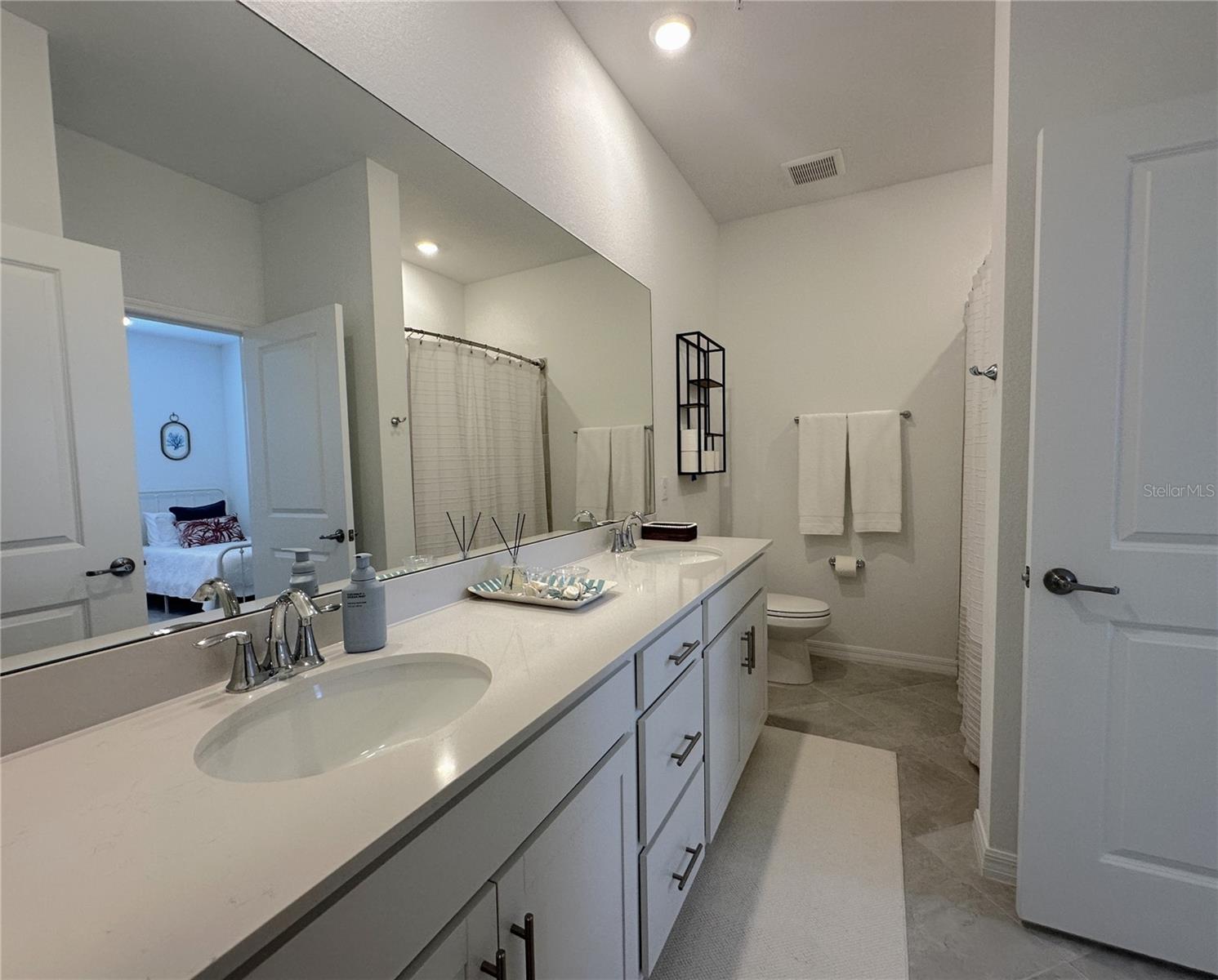 HERITAGE LANDING GOLF & COUNTRY CLUB - Residential Lease