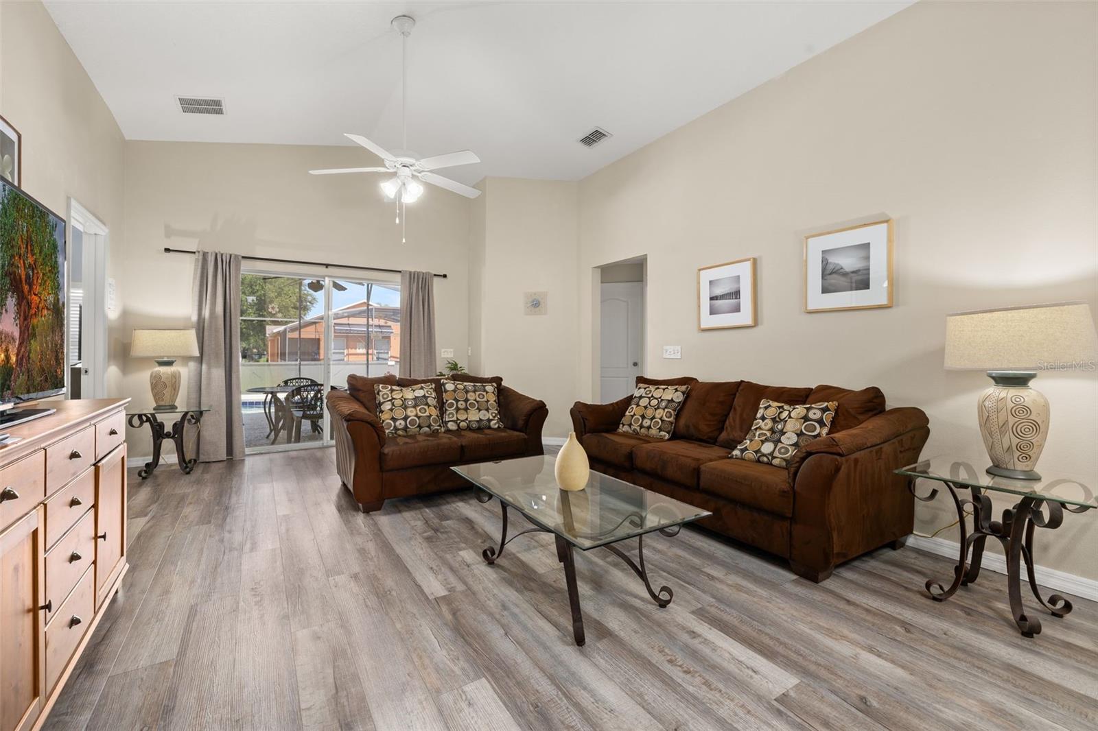 SANDY RDG PH 02 - Residential