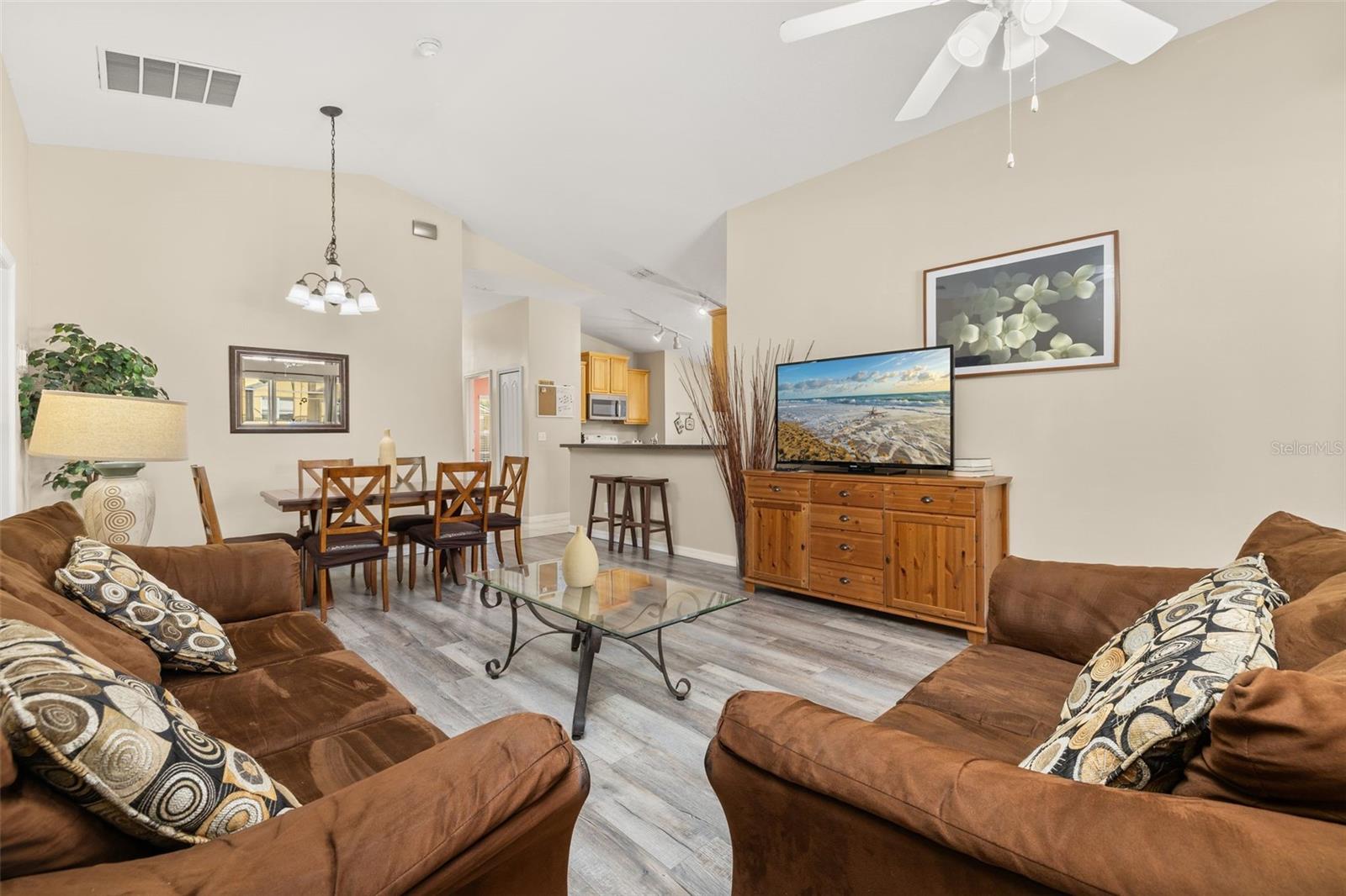 SANDY RDG PH 02 - Residential