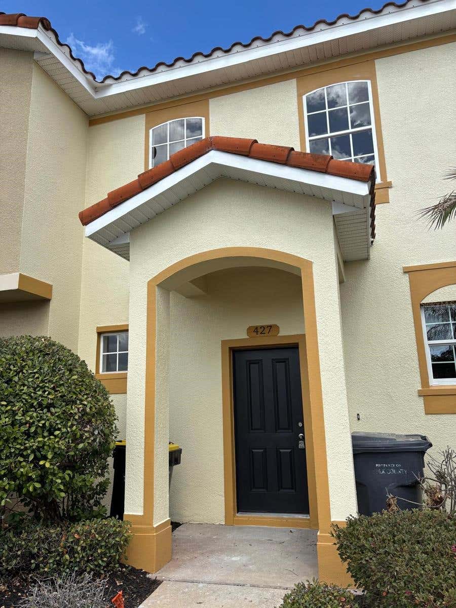 Photo of 427 Madison Circle, Davenport, FL 33896 (MLS # O6422828)