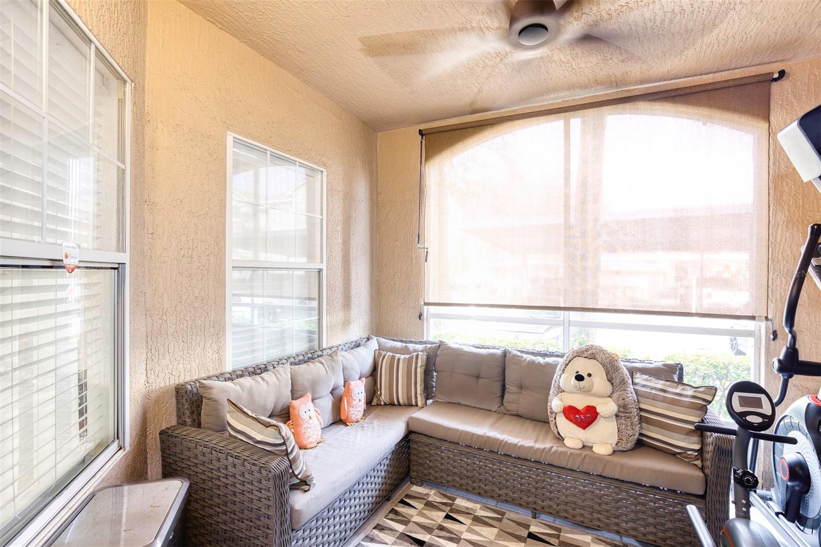 SUMMERGATE CONDO PH 01 5923/0662 - Residential
