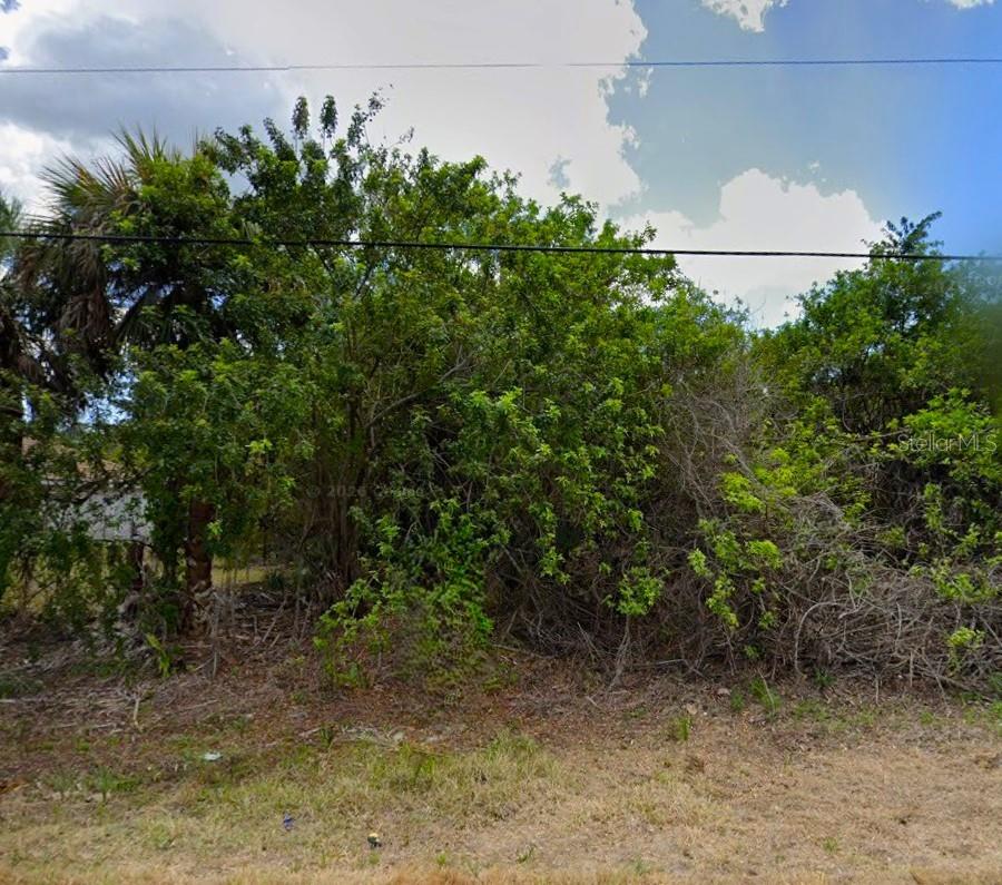 PORT CHARLOTTE SEC 032 - Land