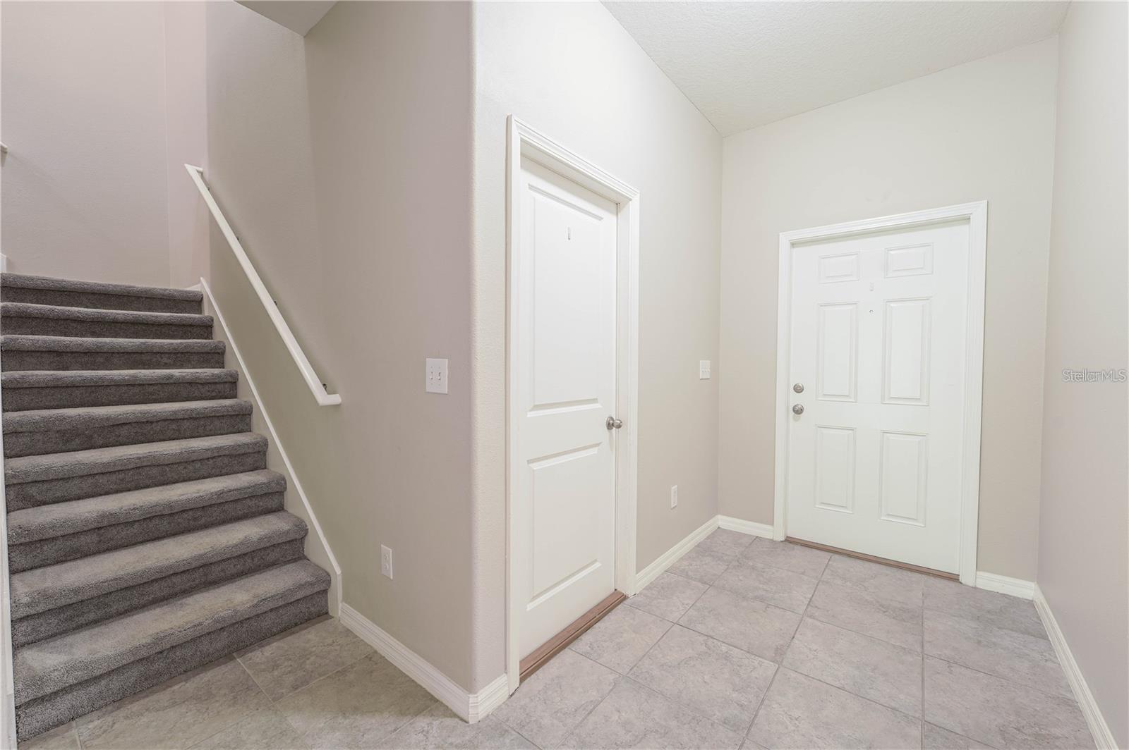 RIVERVIEW LAKES - Residential