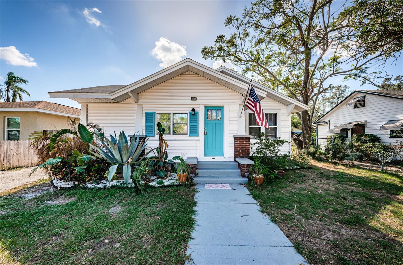 Welcome to beautiful Gulfport! This charming 3 bedroom, 2 full bath bungalow with open floor plan features lots of space! Recently remodled featuring a new kitchen with granite counter tops, master bedroom with ensuite, cove ceiling, ceiling fans, neutral paint and natural light through-out, ample closets and LVP flooring throughout. Professional landscaping and a large fenced back yard. Garage NOT included in rent as owner will use for storage and hot tub does NOT work. Sorry! Minutes to Stetson law School, Downtown Gulfport's quaint Art District and Downtown St. Pete. Easy access to 1-275, Gulf beaches, Tampa, shopping, restaurants and airports.