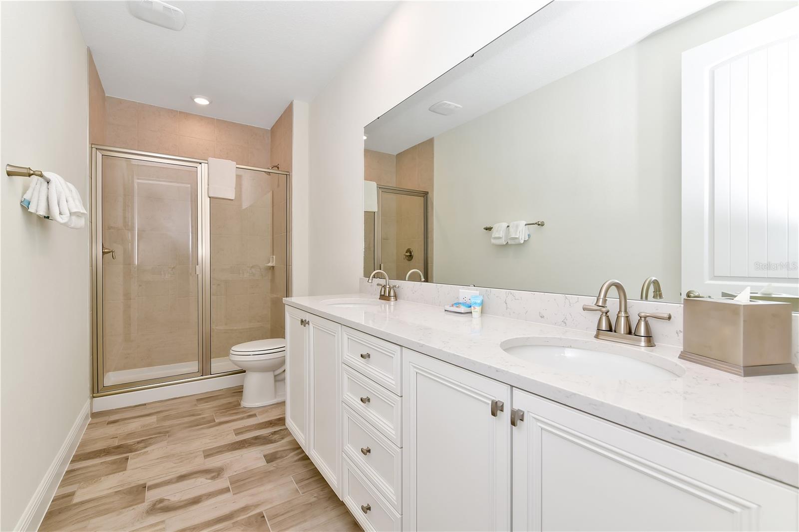 ROLLING OAKS PH 7 - Residential