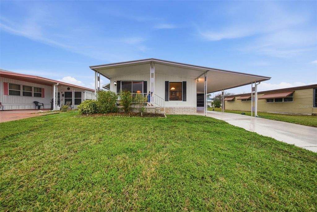 Photo of 12117 Cartwright Drive, Hudson, FL 34667 (MLS # W7883431)