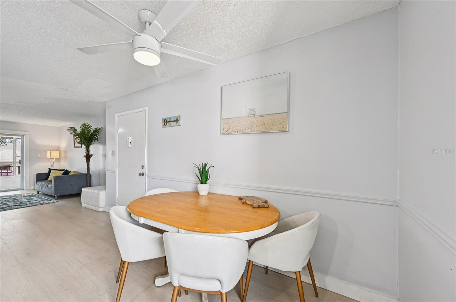 SABAL PALM GARDENS PH I - Residential