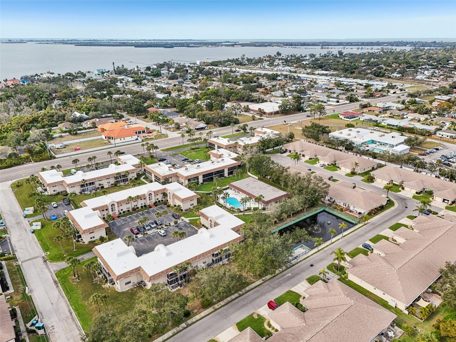 SABAL PALM GARDENS PH I - Residential